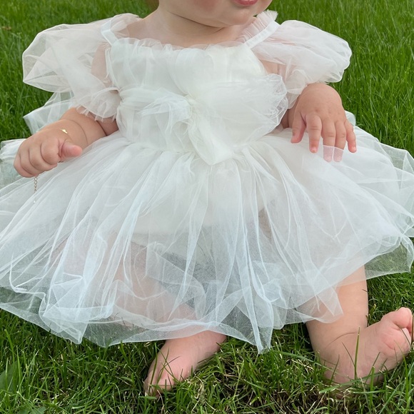 Arrabella and Rose Romper - Picture 2 of 3